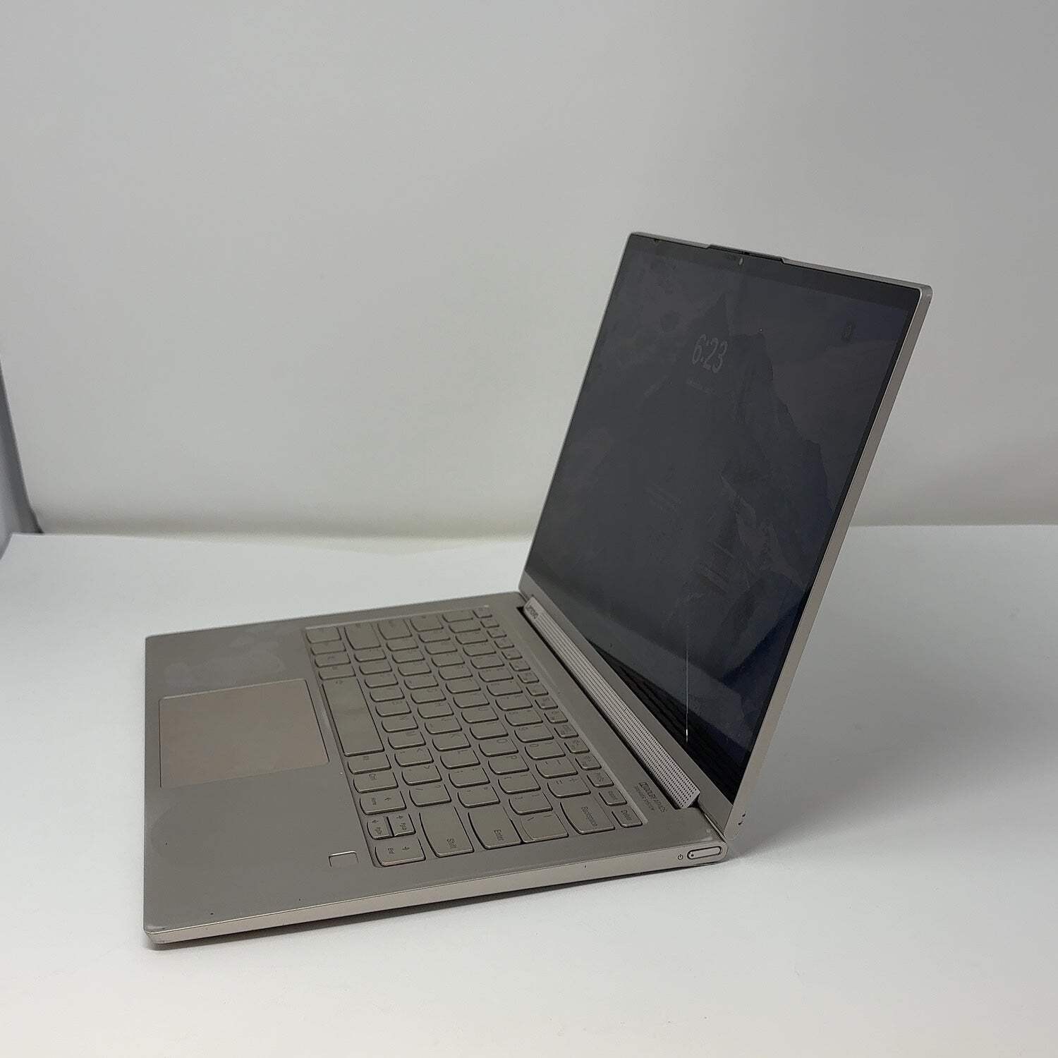 Lenovo Yoga C940 13abr8 14″ i7-1065G7 1.5GHz 16GB RAM 512GB SSD