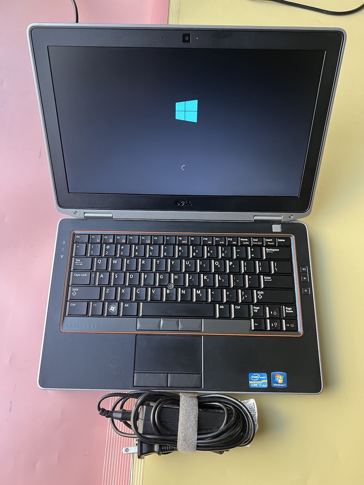 Dell Latitude E6320 13.3″ Core i7-2620M 2.70GHz 8GB RAM 500GB HDD HDMI WEBCAM