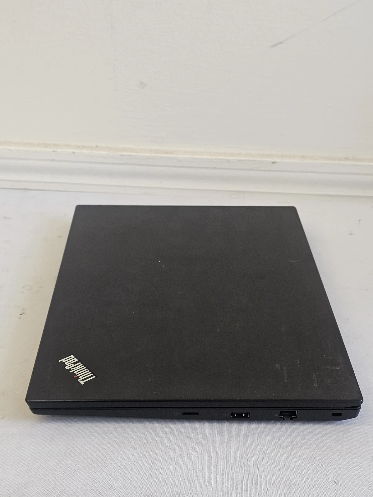 Lenovo ThinkPad E495 Laptop – AMD Ryzen 5-3500u -4GB RAM – 500GB HDD – Win 10