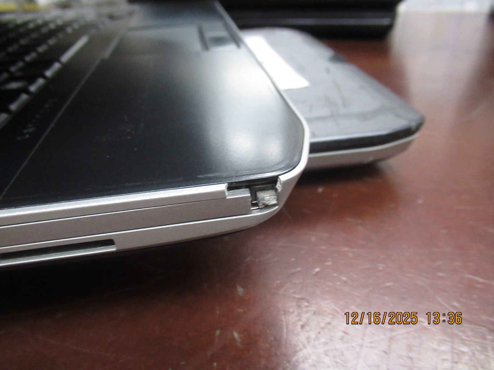 Lot of 2 Dell Latitude E5420 14″ i5-2430M 2.40GHz 8GB 120GB Laptop +AC [BadBttry