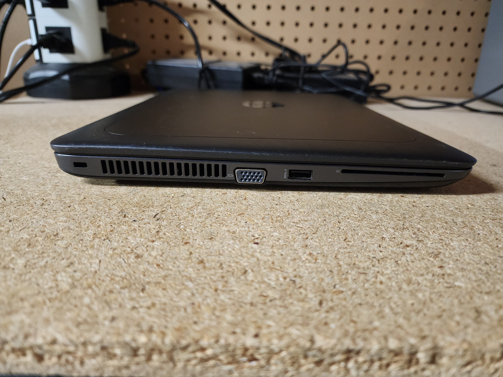 HP ZBook 14u G4 i5-7300U 2.6GHz 16GB RAM 256GB SSD Win 1 1 Pro FirePro W4190M
