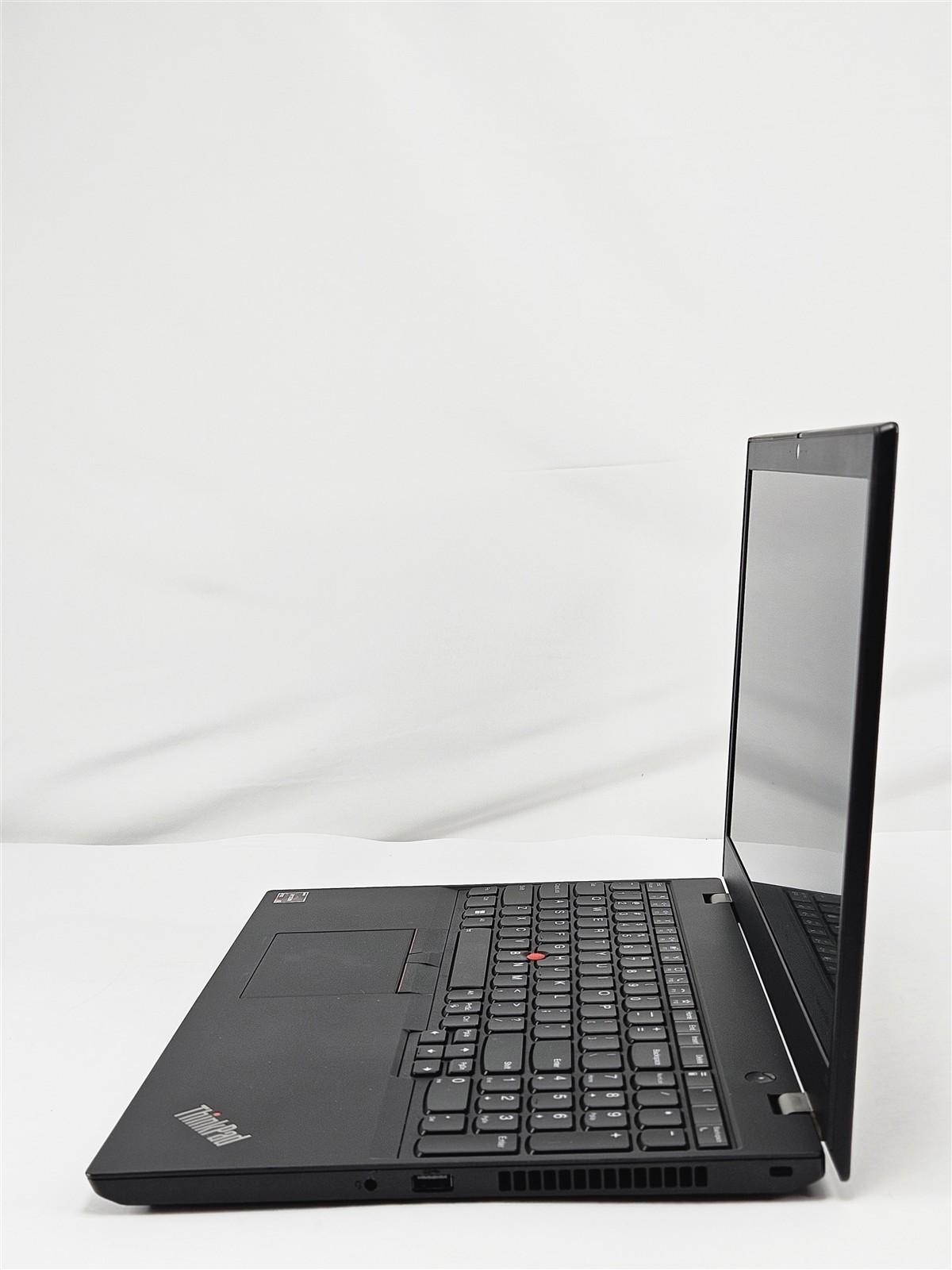 Lenovo 15.6″ ThinkPad L15 Gen 2 AMD Ryzen 5 Pro 5650U 512GB SSD 16GB Win11 Home
