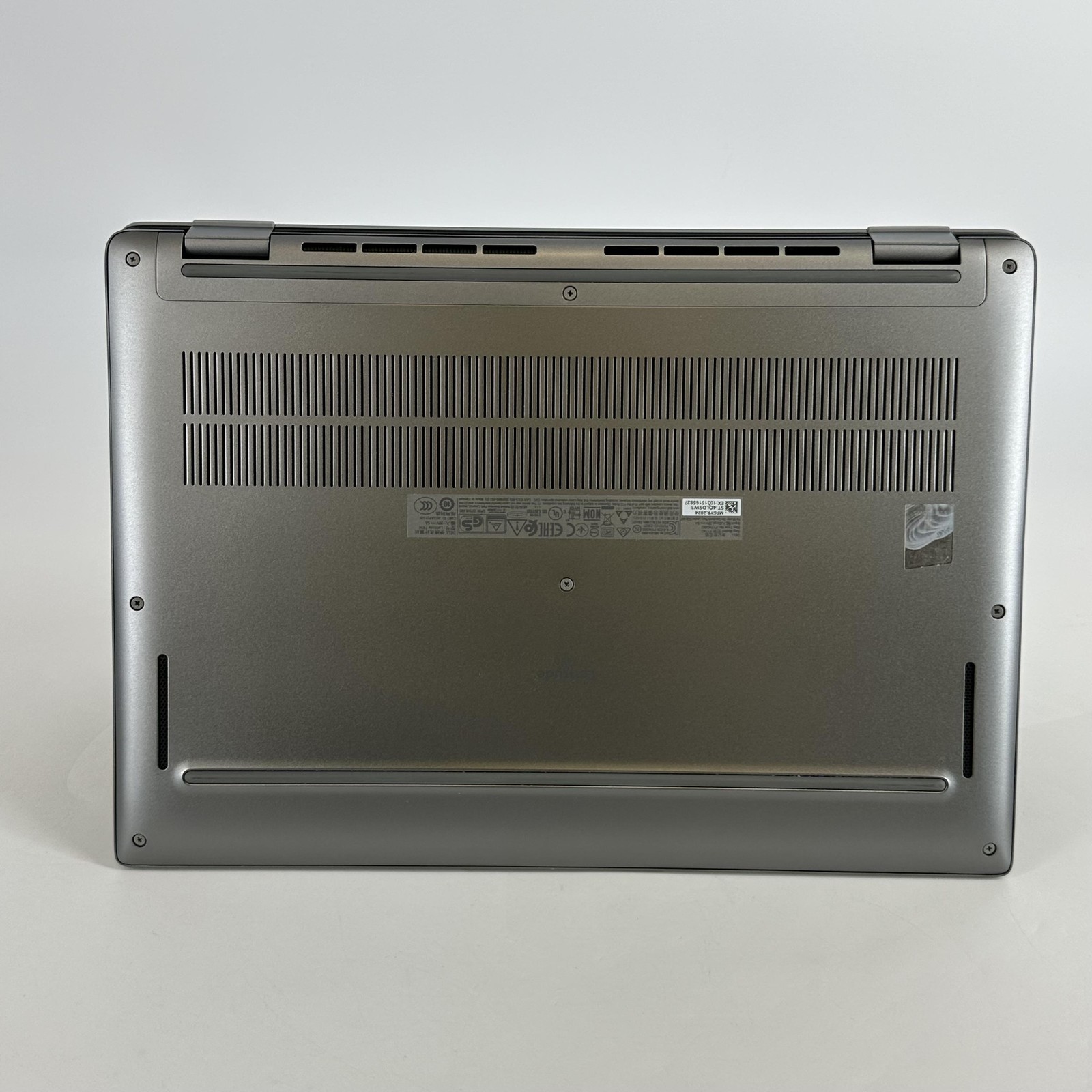 Dell Latitude 7450 14 Gray QHD+ 3.8 GHz Ultra 7 165H 32GB 256GB SSD Very Good