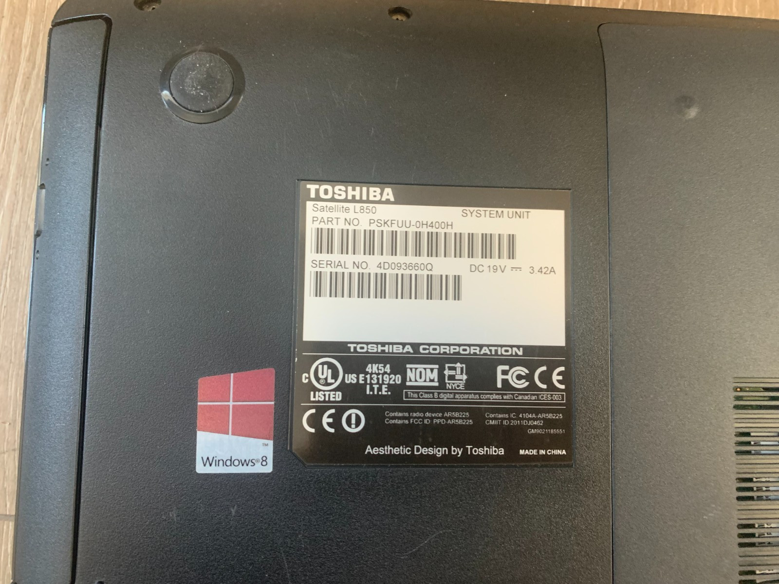 Toshiba Satellite L850 Intel Core i3-2348M 2.30GHz 8GB RAM 320GB HDD Win 10