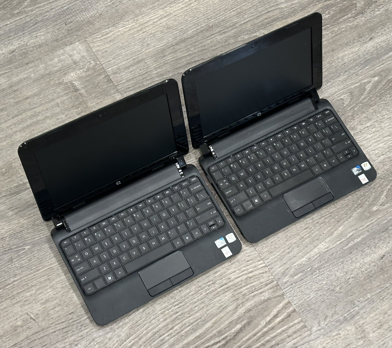 *Lot of 2* HP Compaq Mini CQ10 10.1” Intel Laptops NO HDD / RAM (For Parts ONLY)