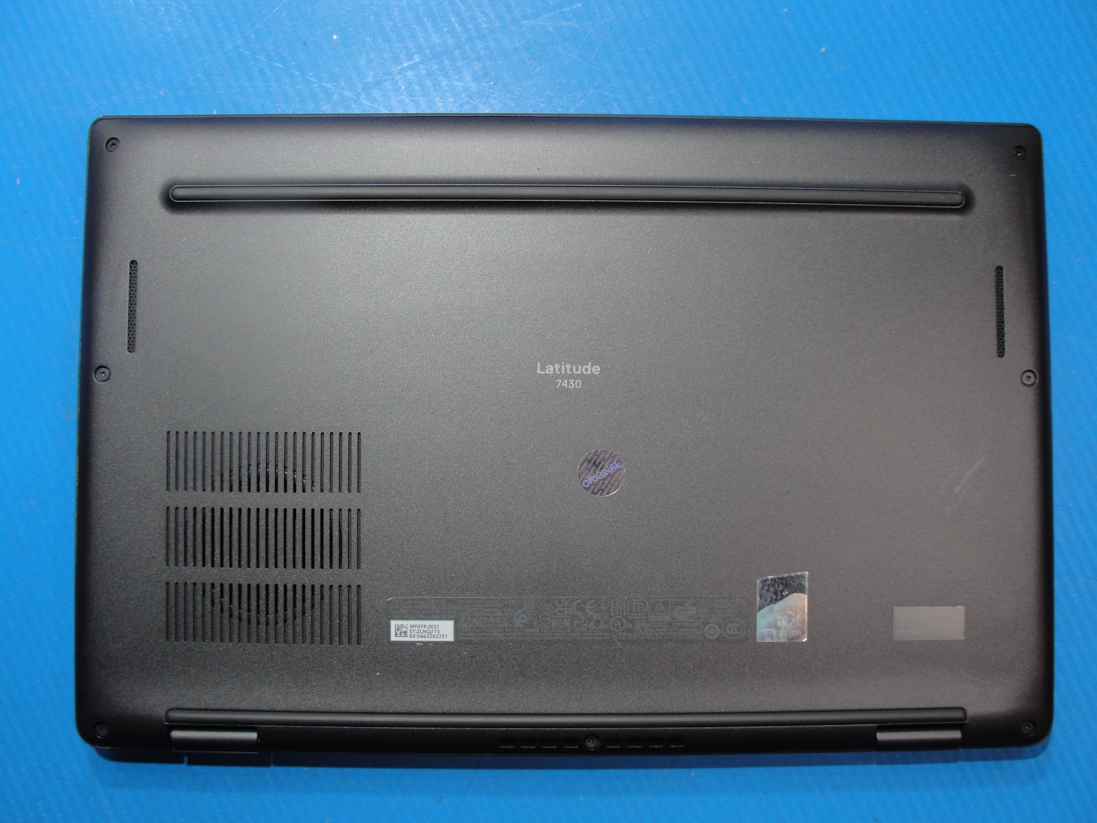 Dell Latitude 7430 14″FHD Touch Intel Core i7-1270P 2.2GHz 16GB RAM 256GB SSD