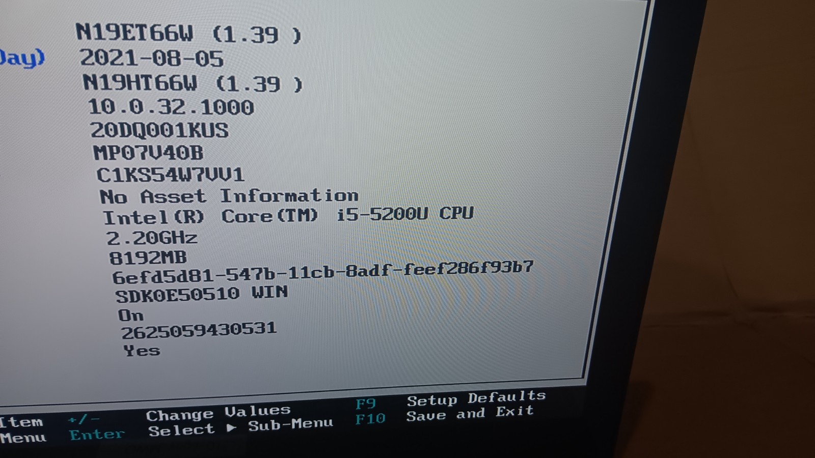 Lenovo ThinkPad Yoga 15 Core i5-5200 @ 2.2 GHz 15.6 convertible LCD screen 20DQ