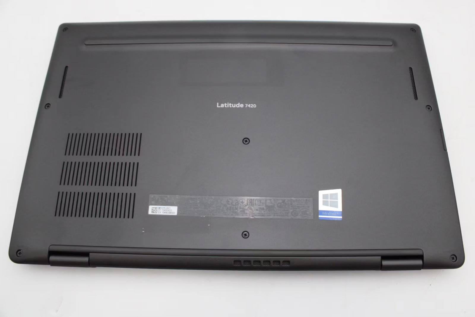 Dell Latitude 7420 Used 14″ i7-1185G7, 16GB RAM, 512GB NVMe