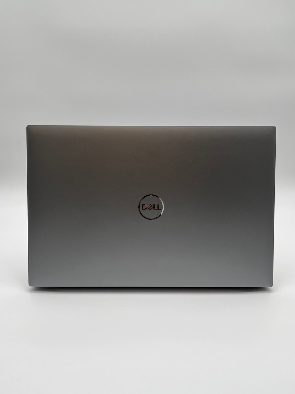 DELL PRECISION 5750 17” I9-10885H 2.40GHZ 64GB RAM 1TB RTX 3000 4K TOUCHSCREEN