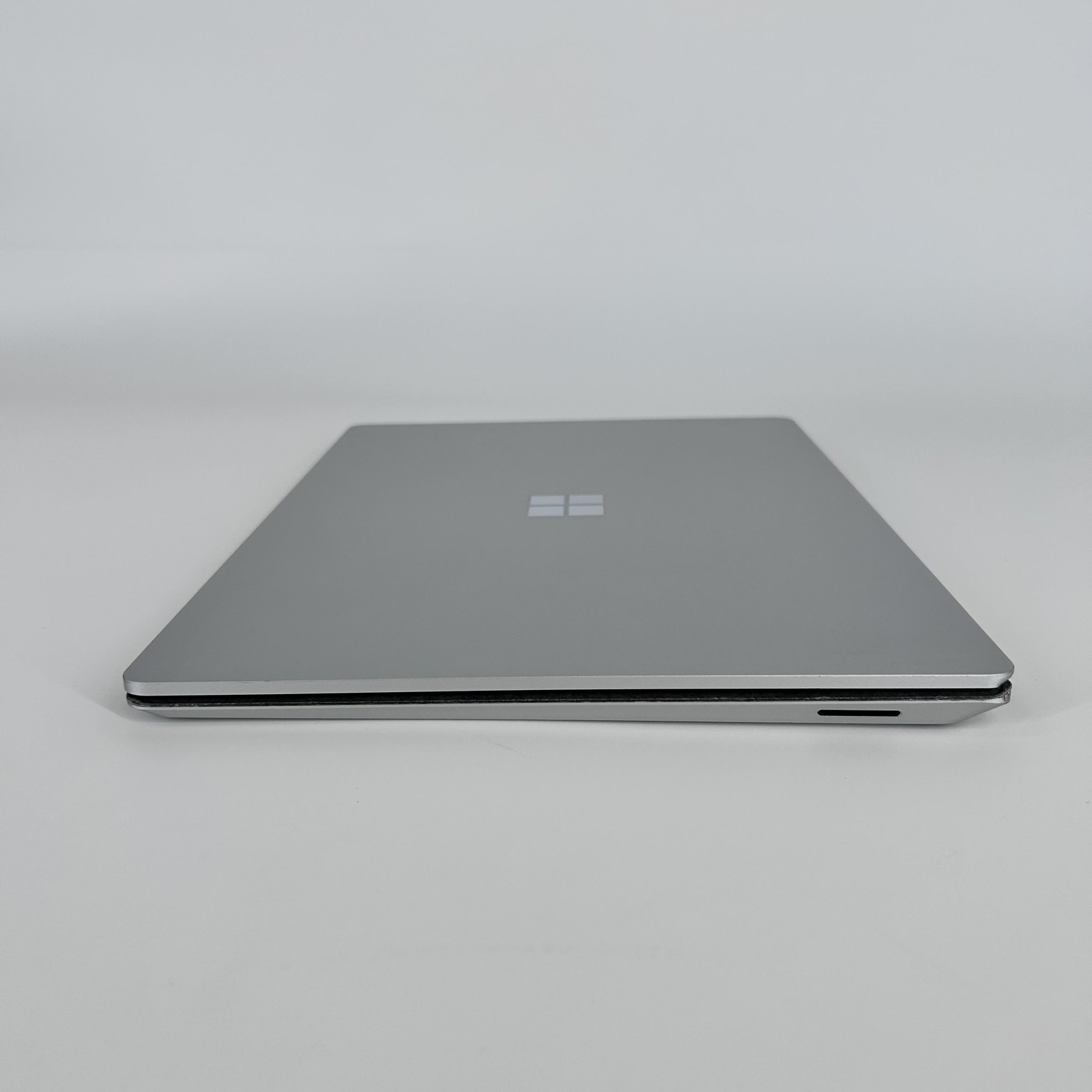 Microsoft Surface Laptop 3 13 2K TOUCH i7-1065G7 16GB 512GB SSD – GOOD
