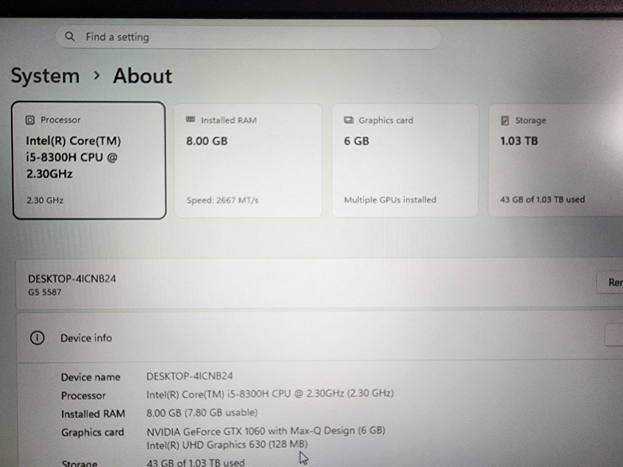 Dell G5 15 G5587 15.6″ intel i5-8300H 8GB DDR4 2666 128GB SSD + 1TB HDD LPV005