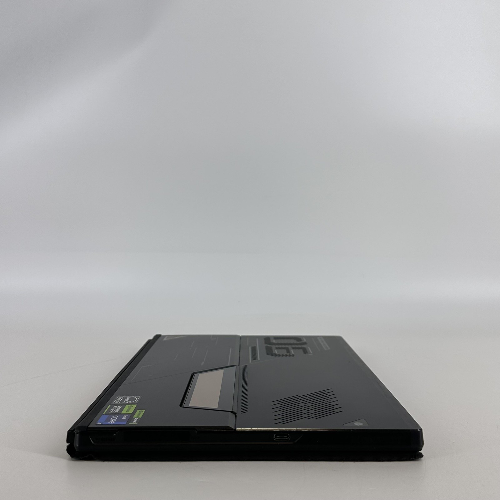 Asus ROG Flow Z13 GZ301 13.4 QHD+ TOUCH 2.6 GHz i9-13900H 16GB 1TB SSD RTX 4050