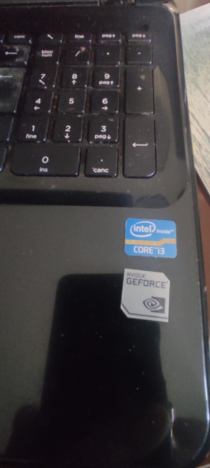 HP 15-d003sl Notebook Intel Core i3-31 Processor 10M-ram 4GB