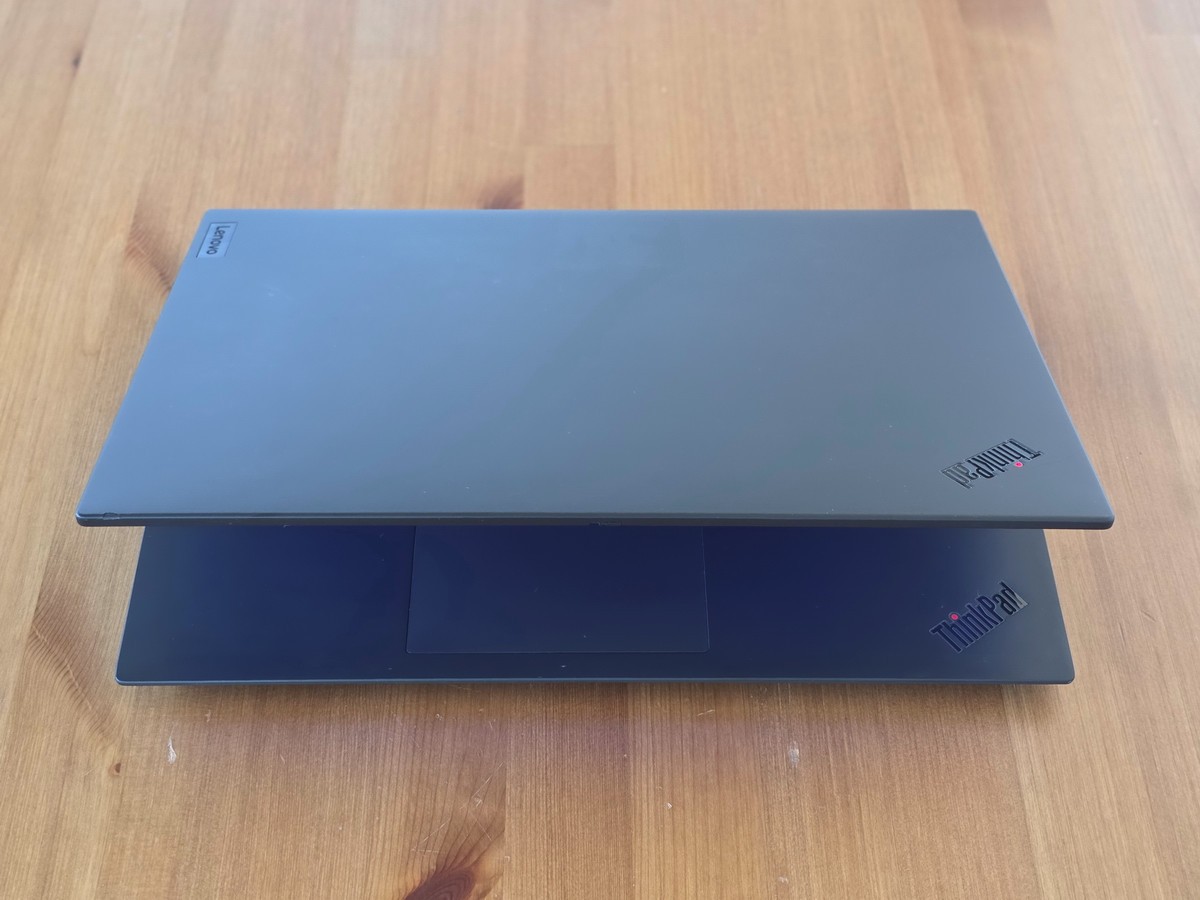 Lenovo ThinkPad P1 Gen 4 i7-11850H 32GB 16″ 2560×1600 NVIDIA RTX 3080 1TB SSD
