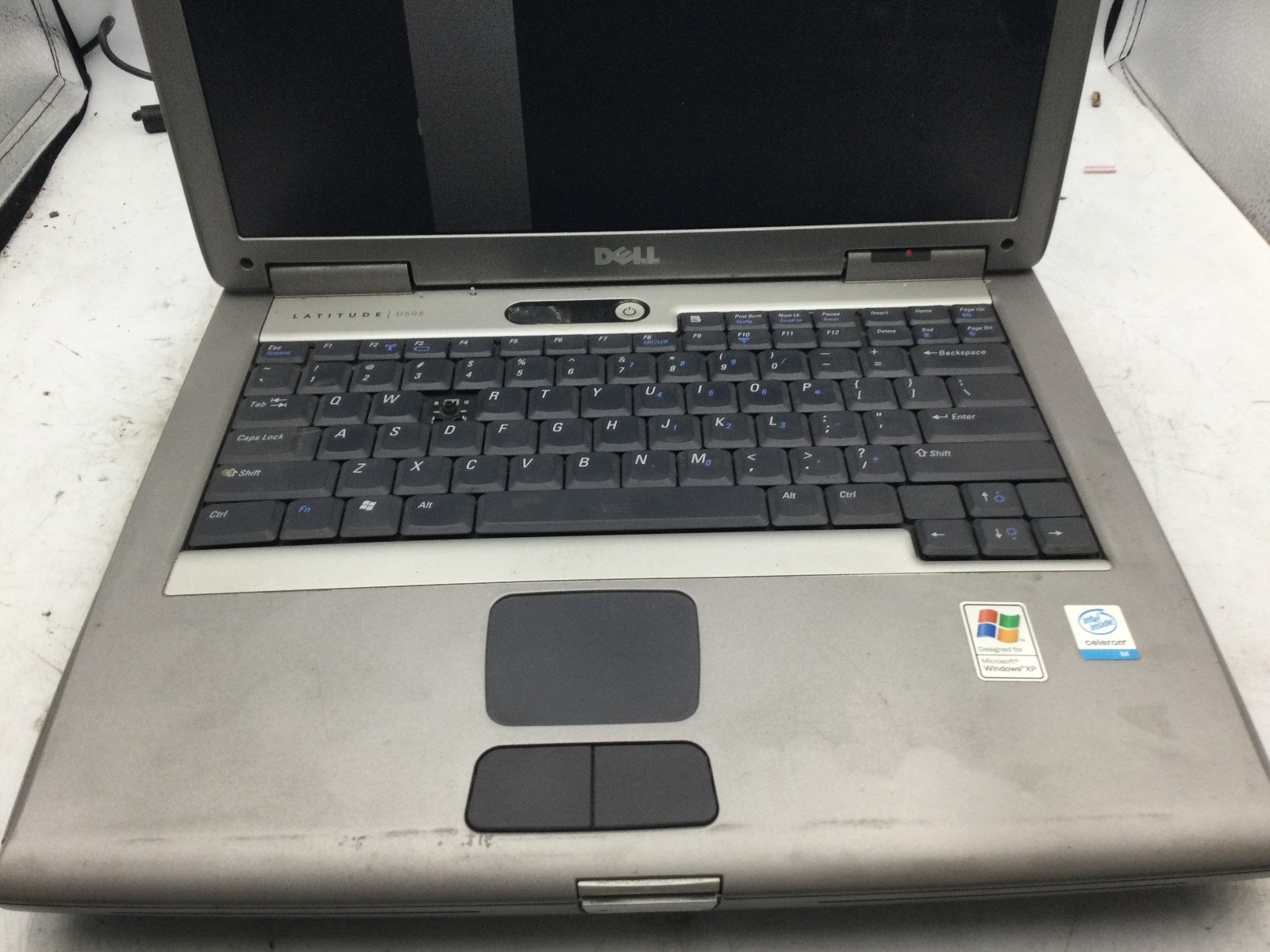 DELL LATITUDE D505 – FOR PARTS – INTEL CELERON M – 1GB RAM – 14″ – READ DESC -BB