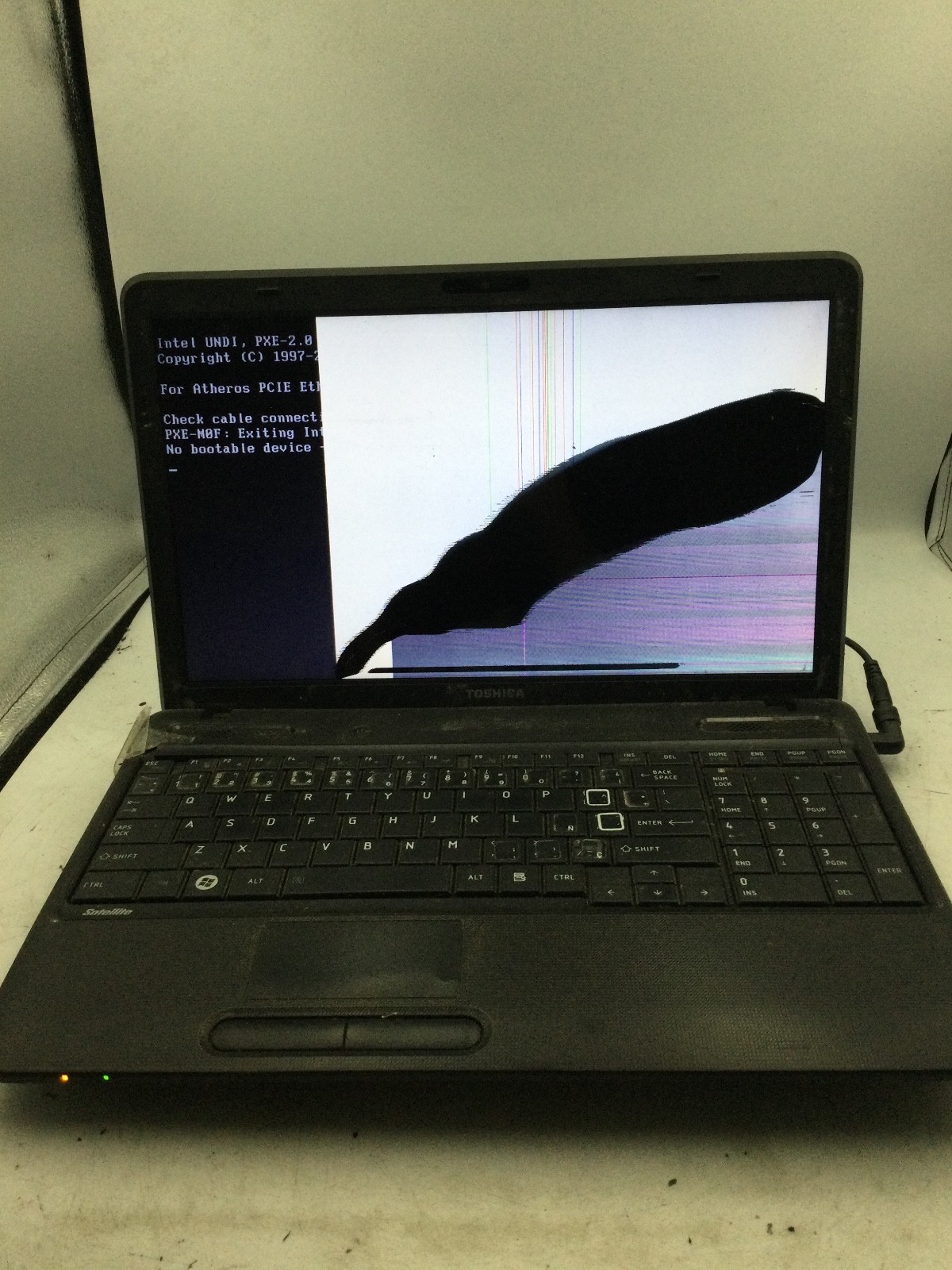 TOSHIBA SATELLITE C655D S5200 – FOR PARTS – AMD E 350 – 3GB RAM – 15″ – READ -BB