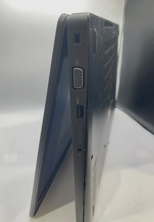 Dell Latitude 5591 15.6″ Laptop Intel Core i5-8400H 2.50GHz 16GB RAM 512GB SSD