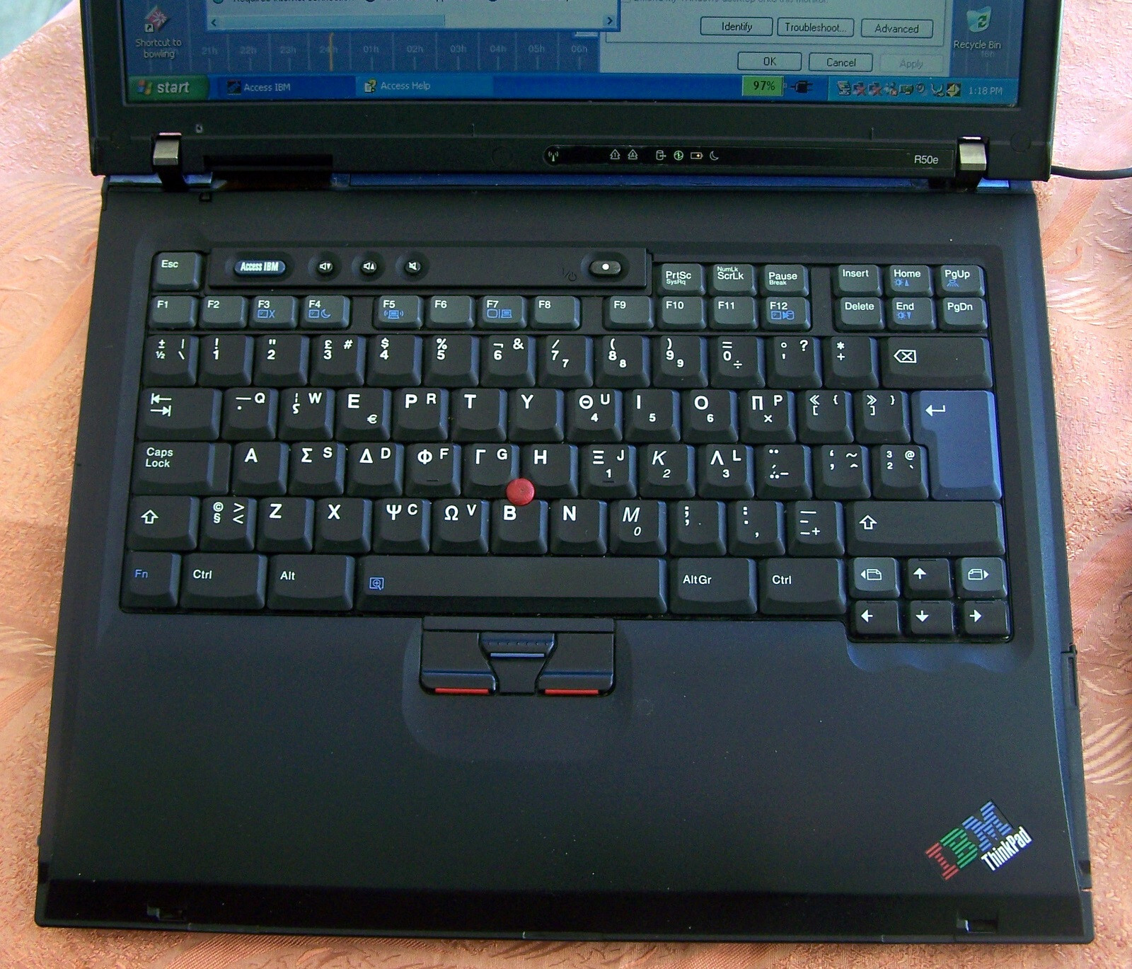 IBM ThinkPad R50e Pentium 1.8GHz 768MB 60GB Parallel [no t t60 r61 t42 r] Win-xp