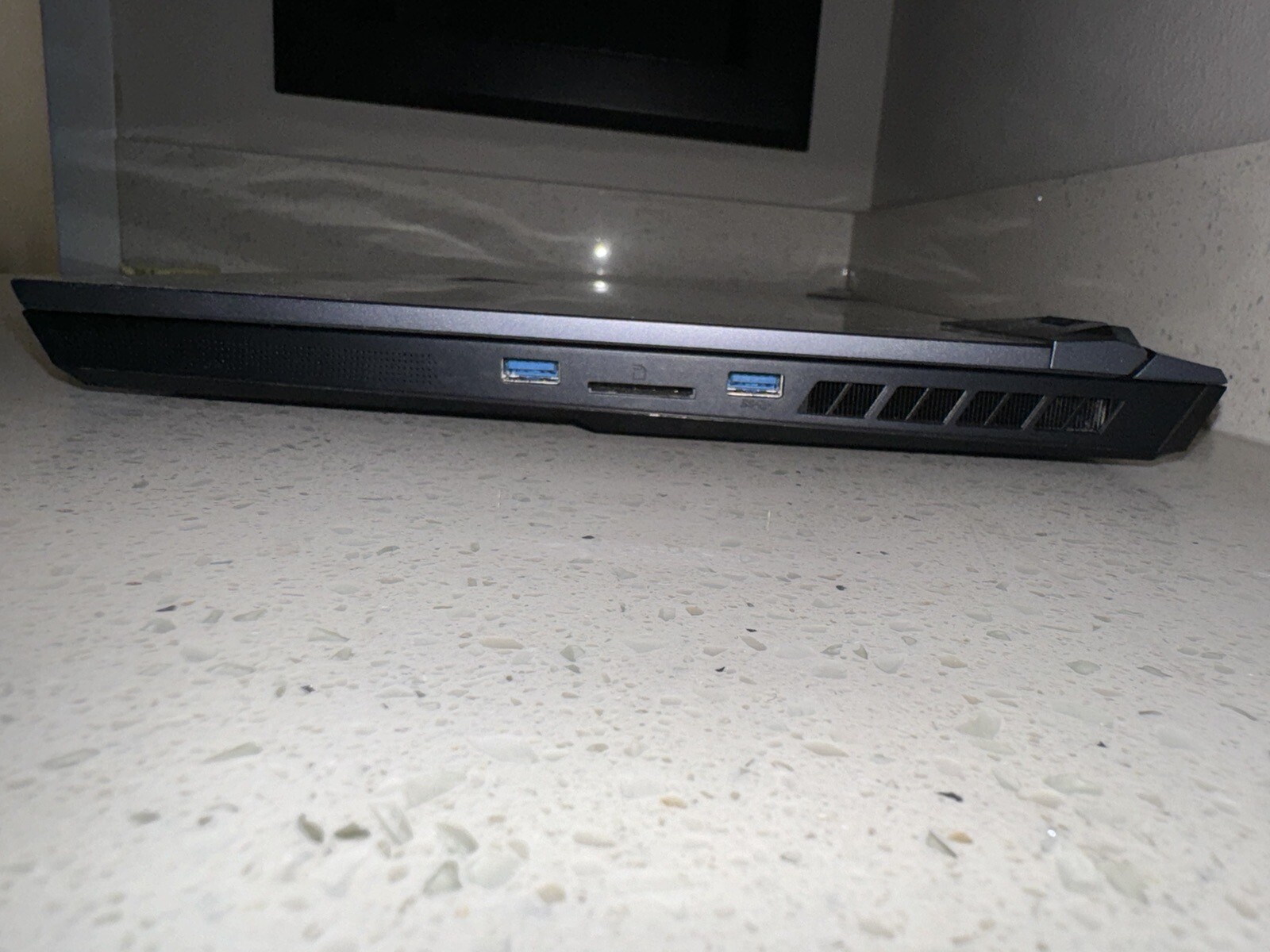 MSI GE76 Raider 17.3″ 360Hz FHD Display, Intel Core i9-11980HK