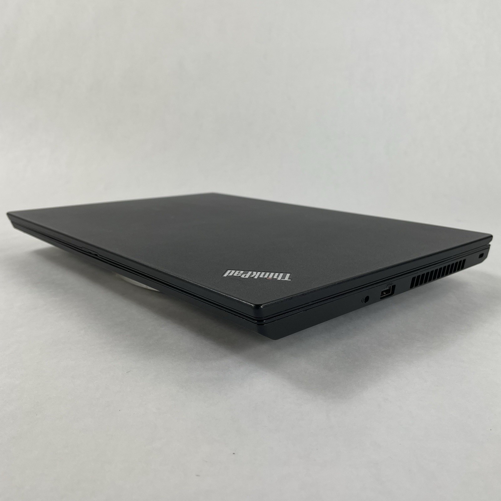 Lenovo ThinkPad L490 14″ i5-8250U 1.60 GHz 8 GB RAM No SSD/OS – Bad Corner
