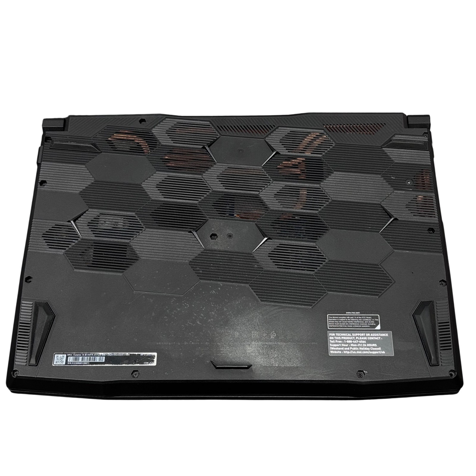 MSI Katana 15 B13VFK-817US Core i7-13620H 2.4GHz RTX 4060 16GB RAM 1TB SSD 15.6″