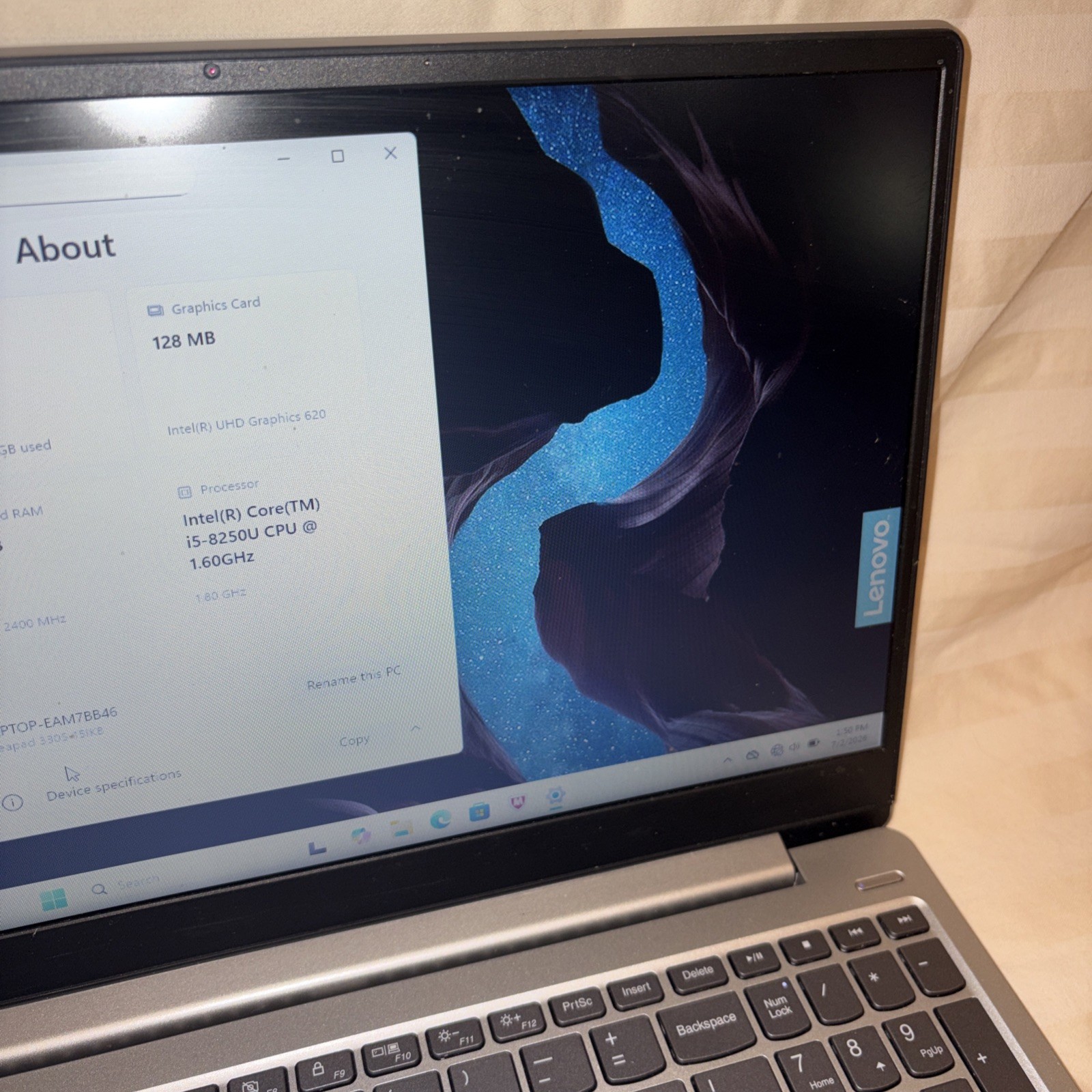 Lenovo Ideapad 330S 81F5 15.6″ FHD Intel i5-8250U 1.60GHz 8GB RAM 120GB HDD W11H