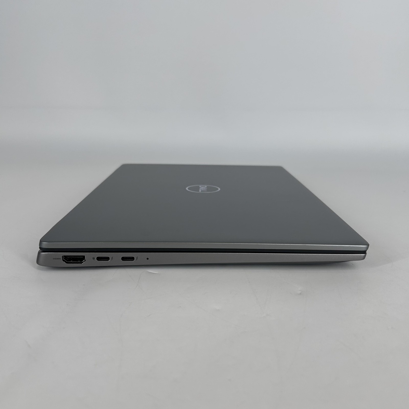 Dell Latitude 7440 14 Gray QHD+ TOUCH 1.9 GHz i7-1370P 32GB 256GB SSD Very Good