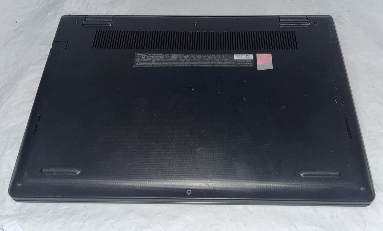 Dell Vostro 3420 14″ i7-1165G7@2.80GHz, 16GB RAM, 256 GB M.2, Win 11 Pro *READ