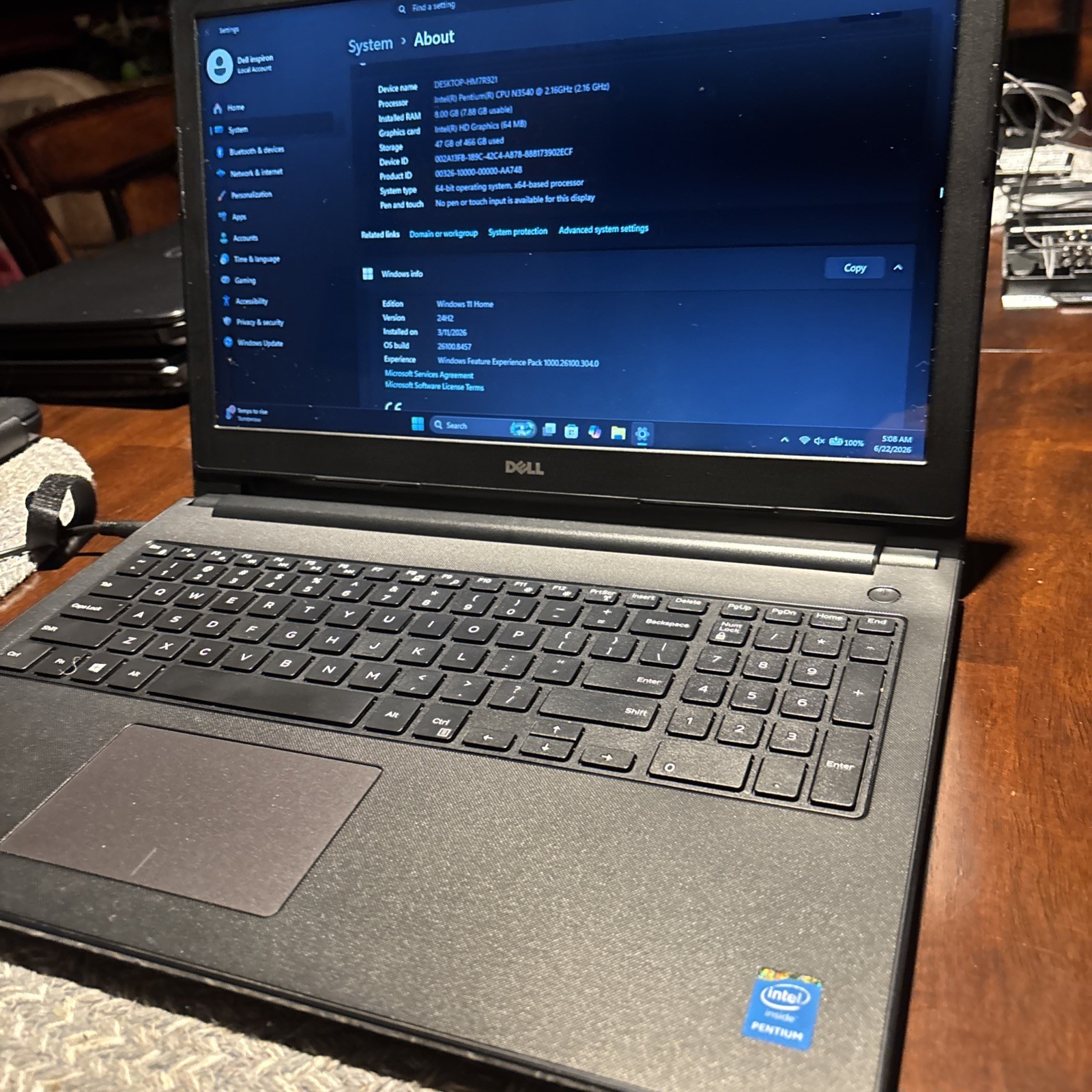 Dell Inspiron 3551 Intel Pentium N3540 2.16GHz 8 GB 500 GB HHD + charger