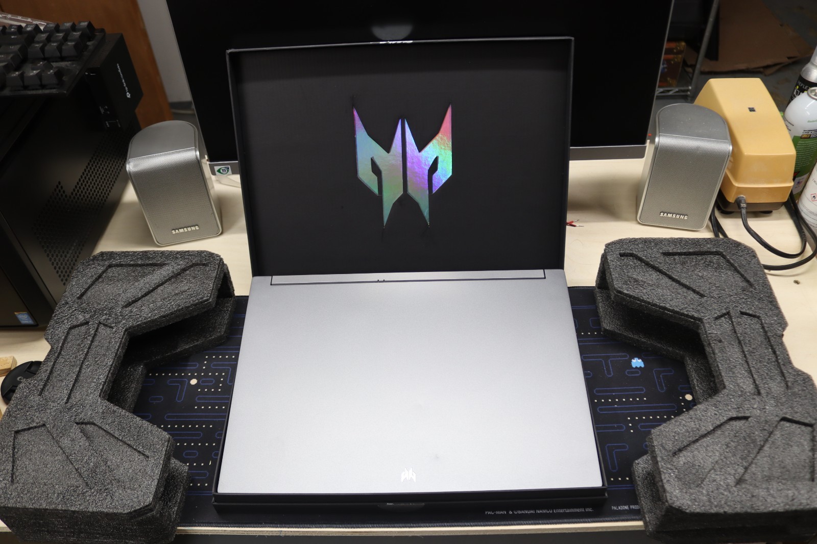 Acer Predator Triton 500 SE PT516-52S-99EL 16” (1TB SSD Intel Core i9-12900H…