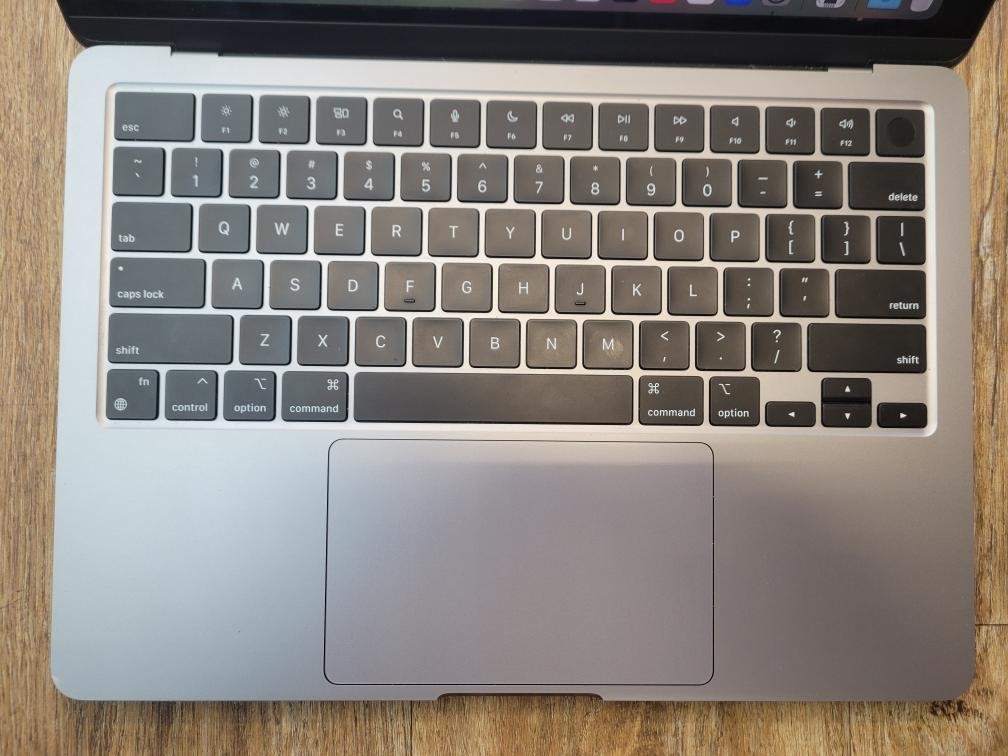 APPLE MACBOOK AIR M3 MC8K4LL/A (SBL016247)