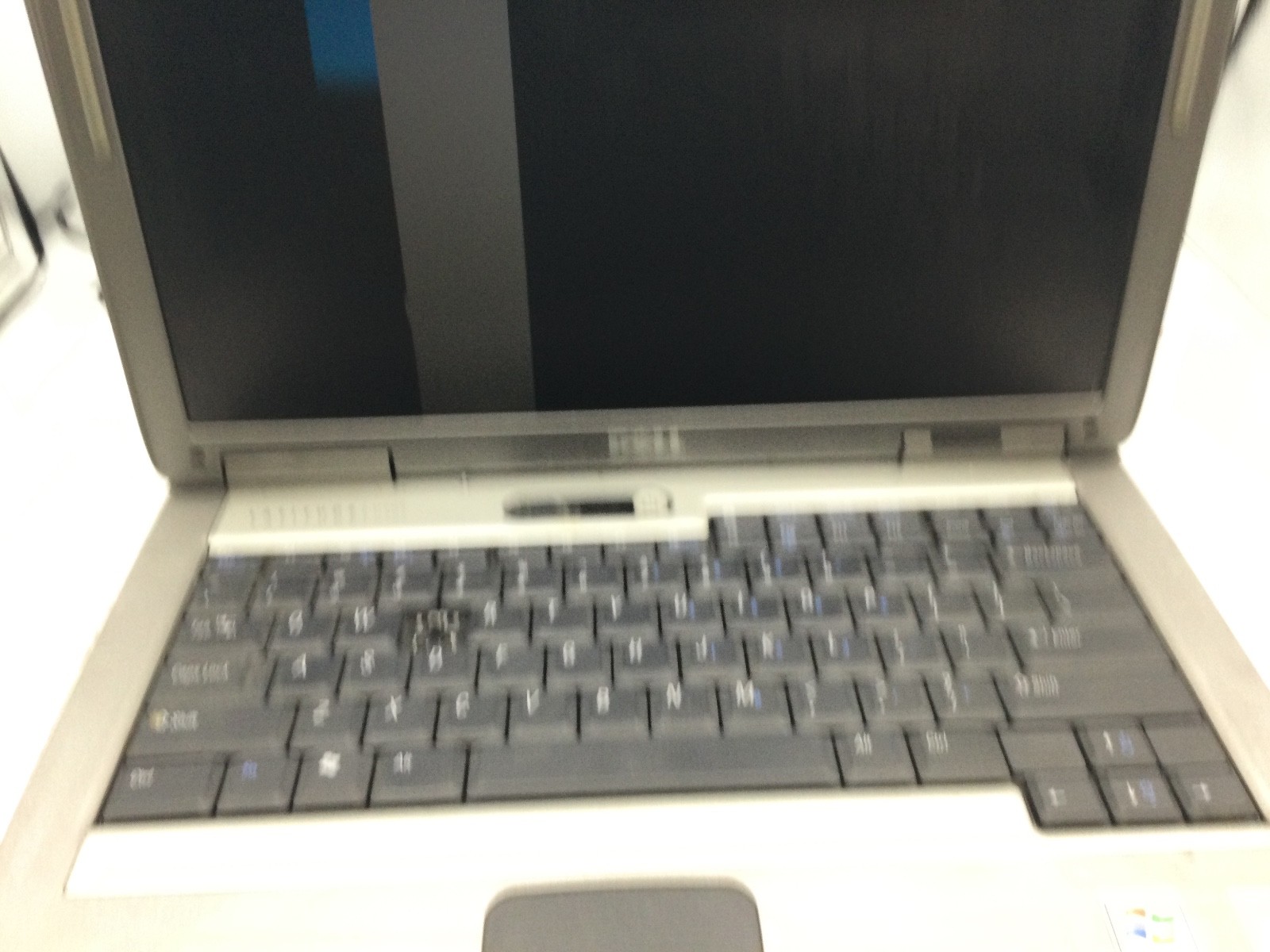 DELL LATITUDE D505 – FOR PARTS – INTEL CELERON M – 1GB RAM – 14″ – READ DESC -BB