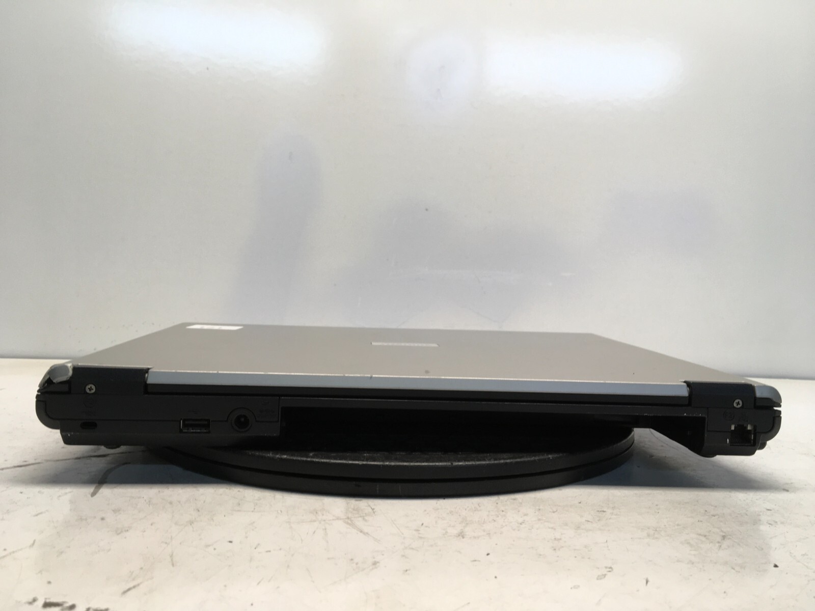Toshiba Satellite L35-S1054 Intel Celeron M 410 1.46GHz 1 GB NO HDD No Batt