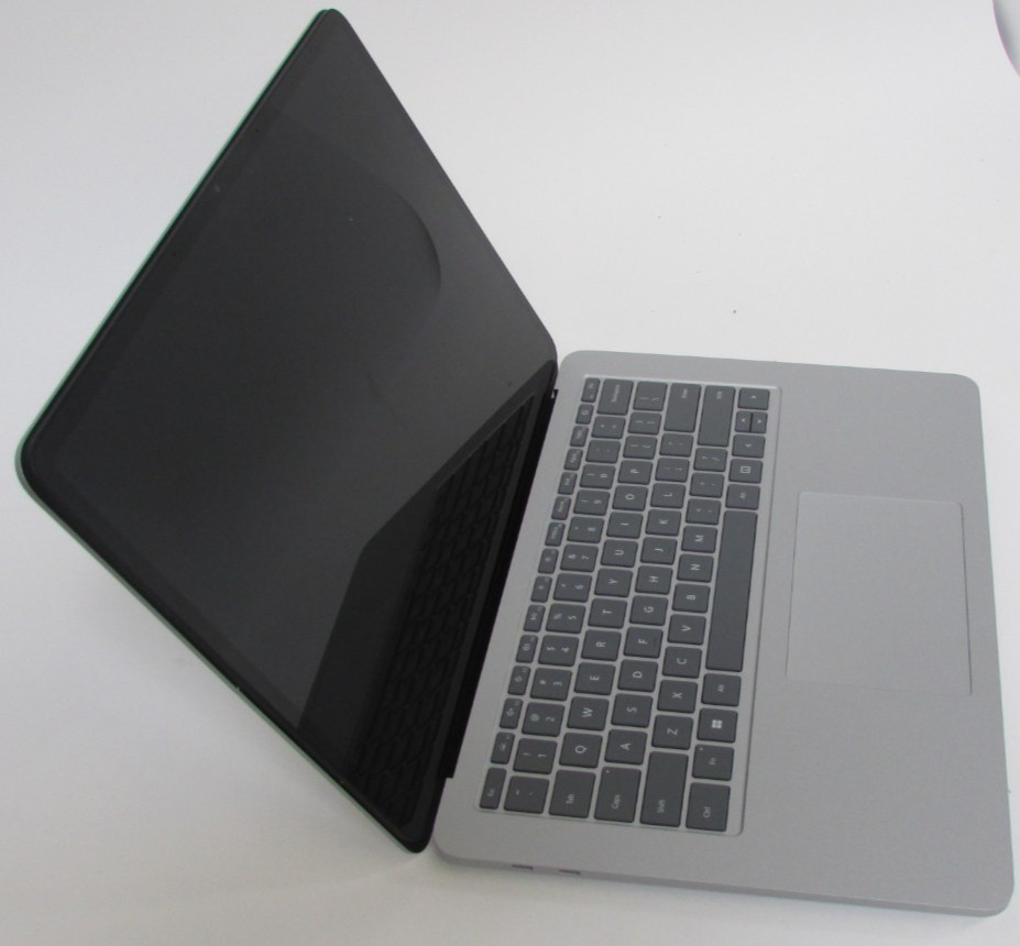 Surface Laptop studio 14.4 Core i7-11370H@3.30 GHZ 32GB RAM 1TB SSD(No Battery)