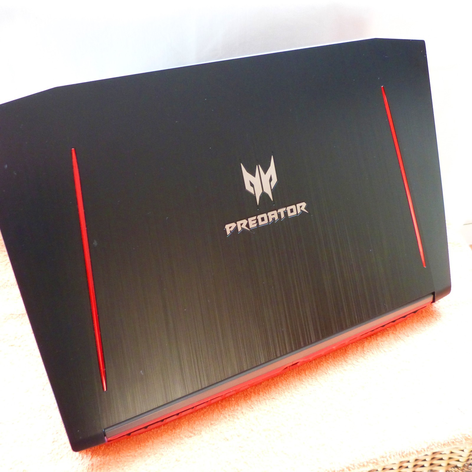 Acer PREDATOR Helios 300 17″ GAMING 4GB GTX l 1TB SSD Windows 11 l 32GB RAM