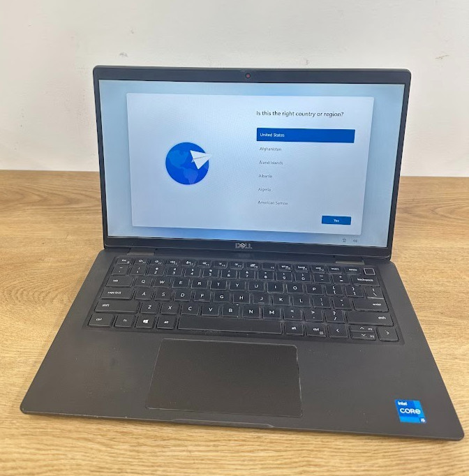 Dell Latitude 7420 Core i5 1135G7, 8GB LPDDR4, Intel Iris Xe, 512GB SSD 2021