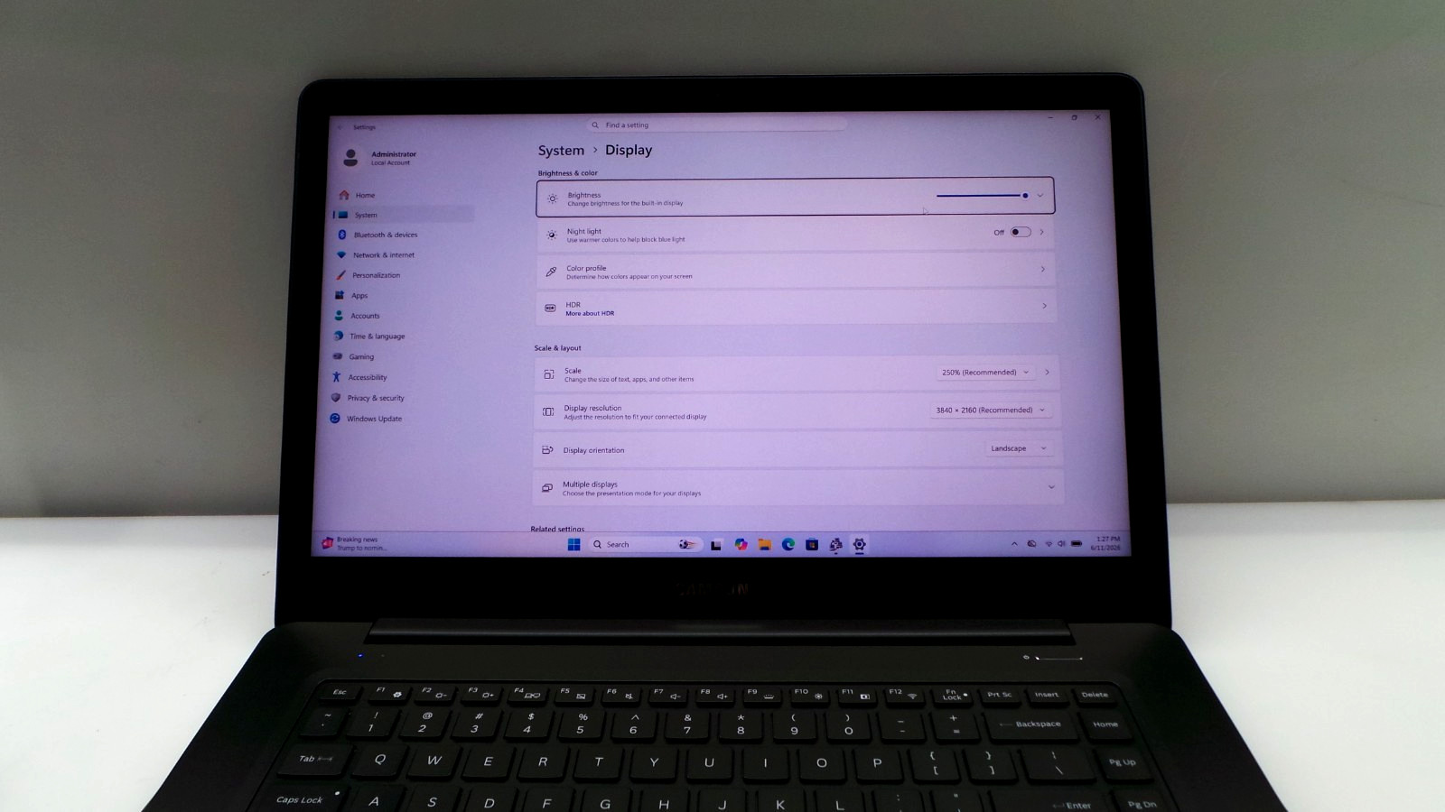 Samsung Notebook NP940Z5L | 15.6″ | i7-6700HQ | 8GB 256GB SSD | Touchscreen