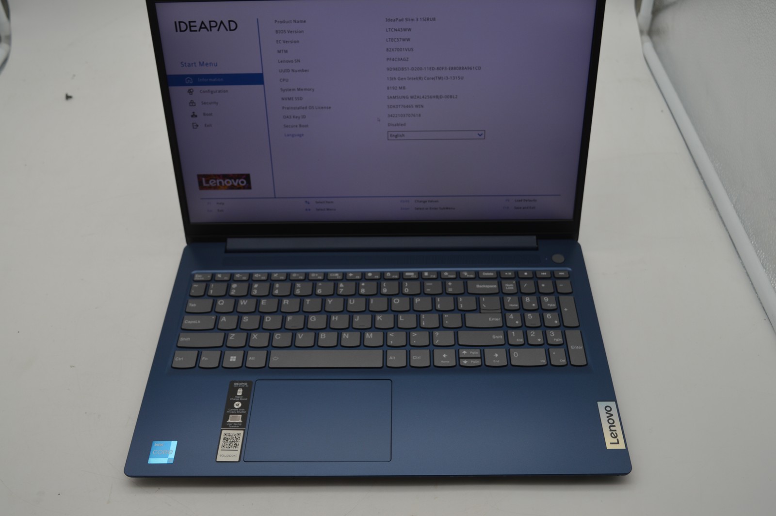 Lenovo IdeaPad Slim 3 15IRU8 Core i3-1315U 1.2GHz 8GB 256GB SSD PC1795864