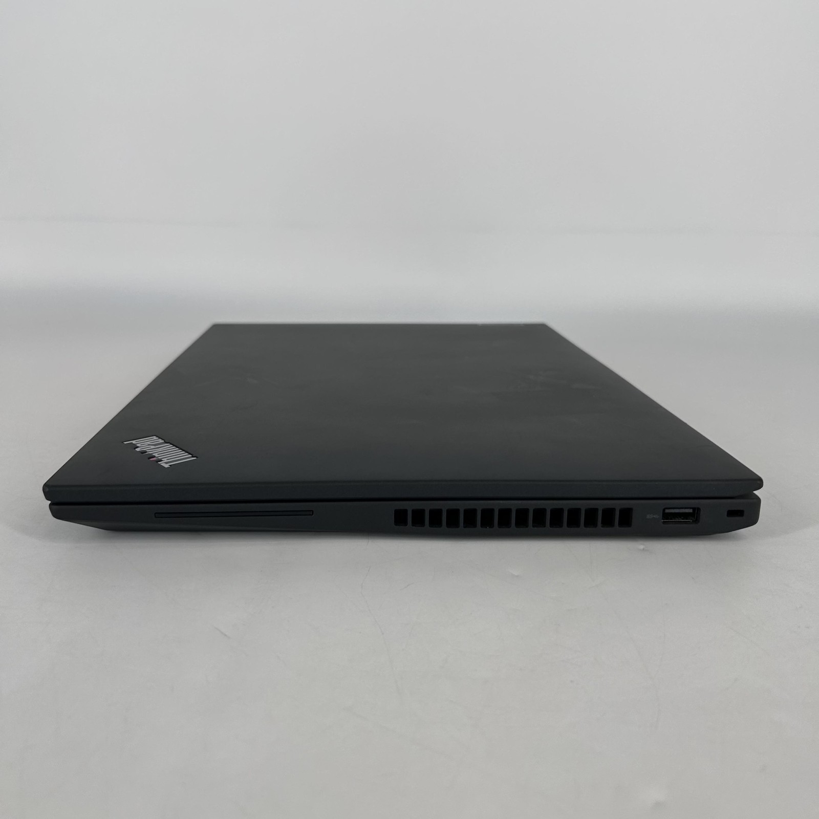 Lenovo ThinkPad T16 Gen 1 Gray FHD+ 2.2 GHz i7-1270P 16GB 512GB SSD Very Good