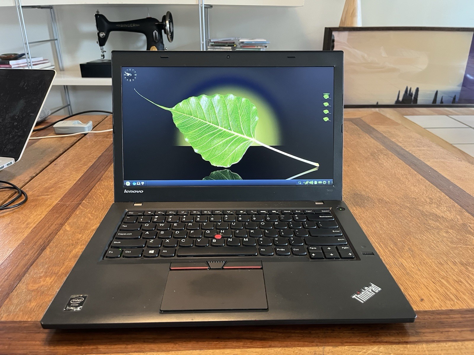 Lenovo ThinkPad T450 14″ (256GB SSD Intel Core i5 4th Gen. 8GB)