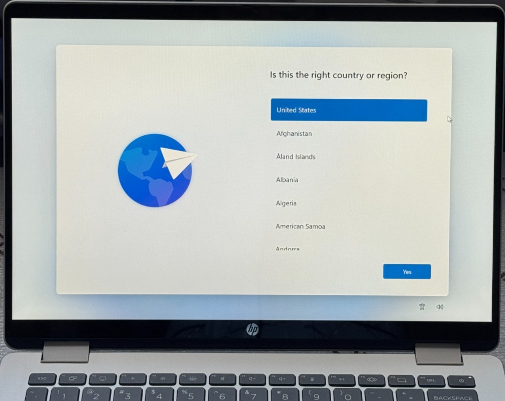 HP OmniBook 5 Flip 14″ 2K Touch 2-in-1 Laptop Core 5 120U 8GB RAM 512GB SSD