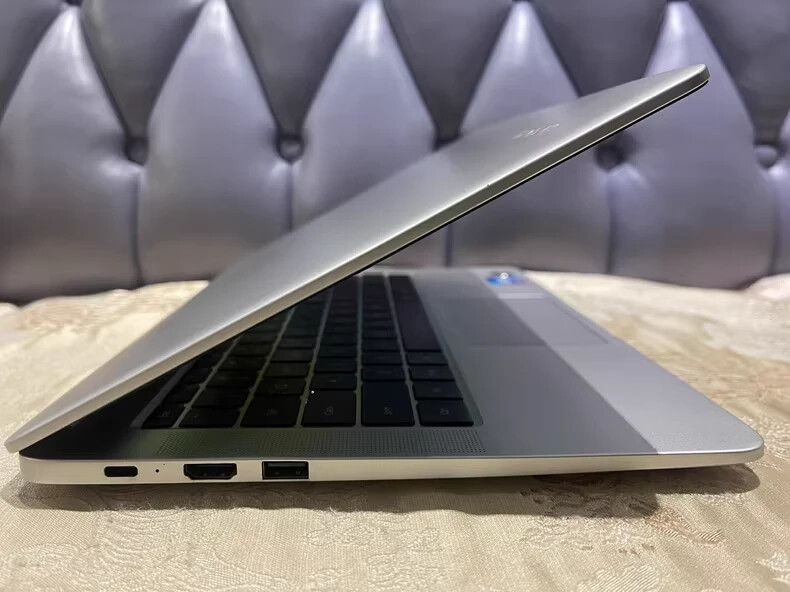 Honor MagicBook 14 2019 R5 3500U/8GB/512GB 1920×1080