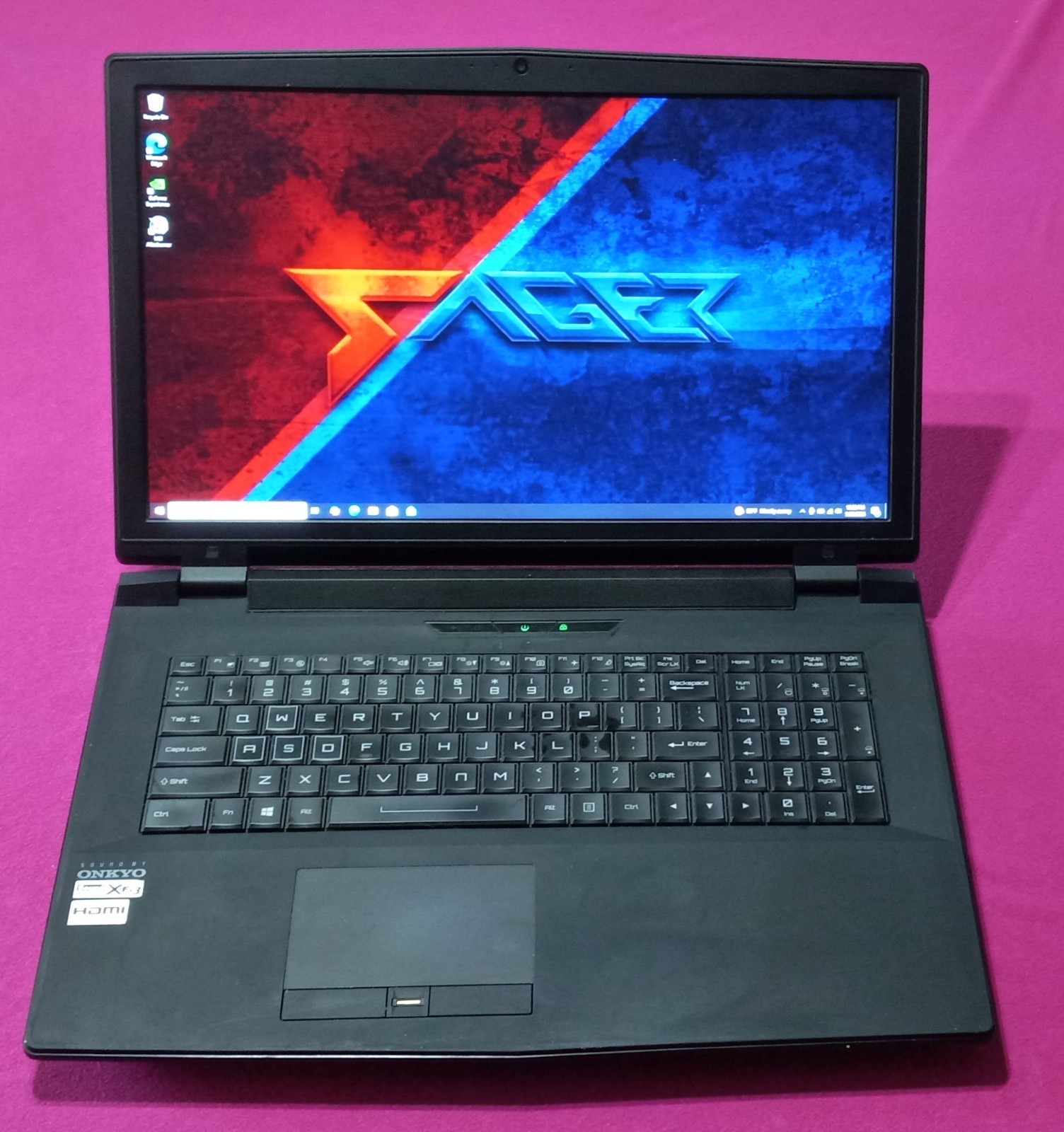 Sager Clevo P770ZM NP9772 Xeon E3-1271 3.6-4.0Ghz 16GB 512GB NVIDIA M4000M AX200