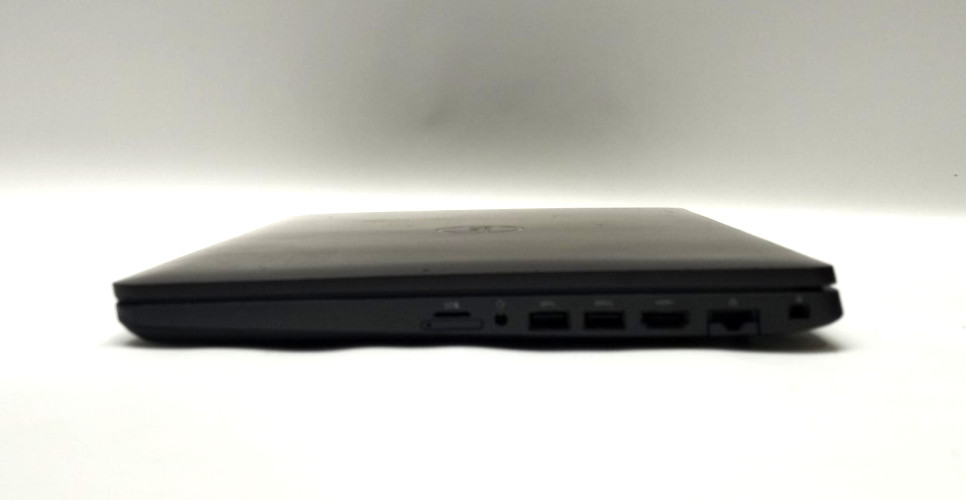 Dell Latitude 5500 i7-8665U VPRO@1.90GHz 16GB RAM 256GB NVMe WIN 11 WH750!