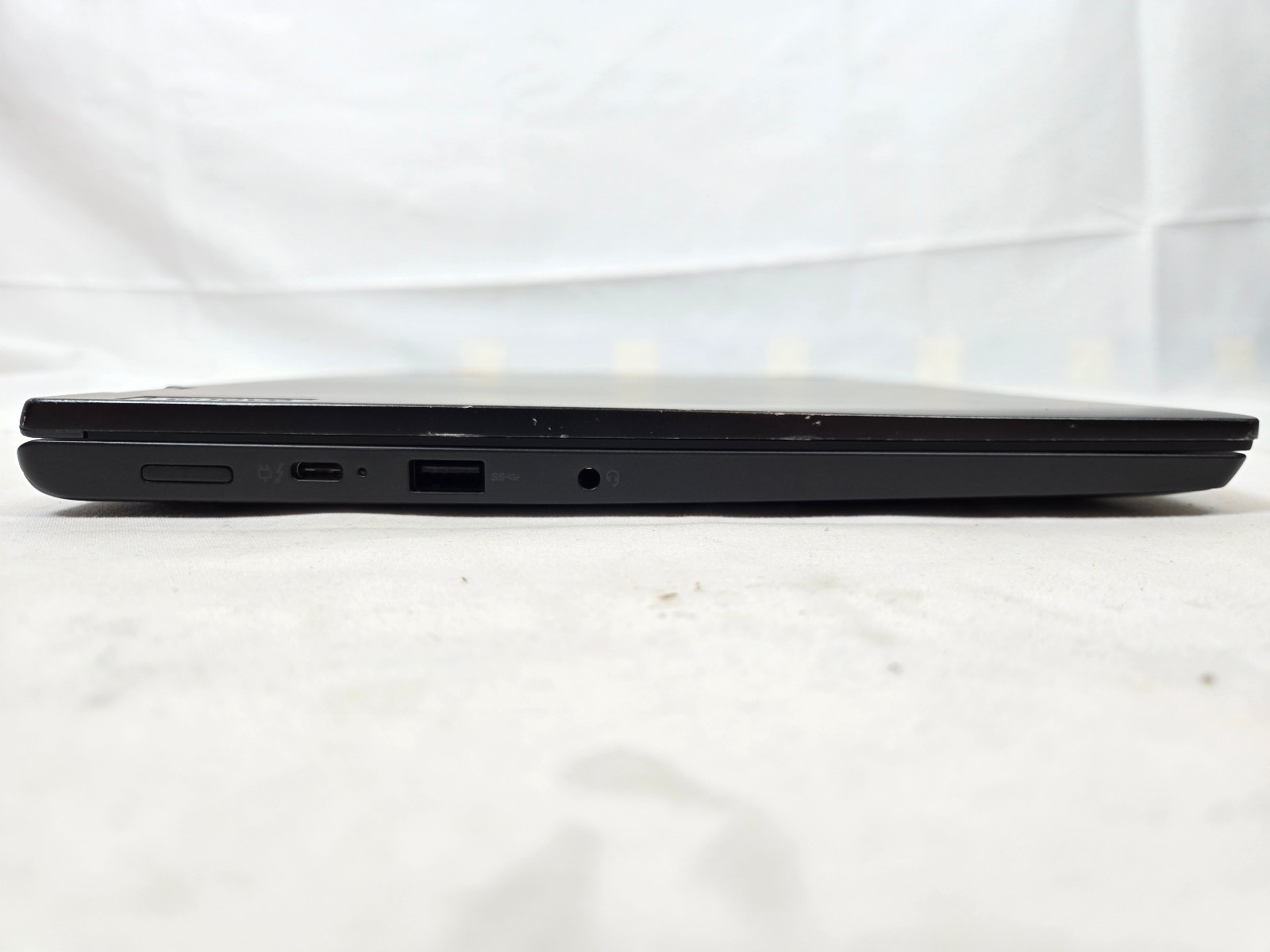 Lenovo L13 Yoga Gen 3 i5-1235U 13.3″ Touchscreen 8GB RAM 256GB SSD Windows 11