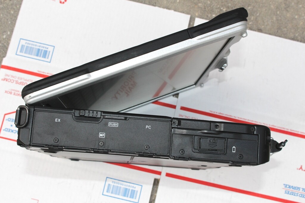 CF-30 MK1 IntelCoreDuo 1.6GHz 4GB/ 320GB HD/ NON-TOUCHSCREEN /WIN7P32