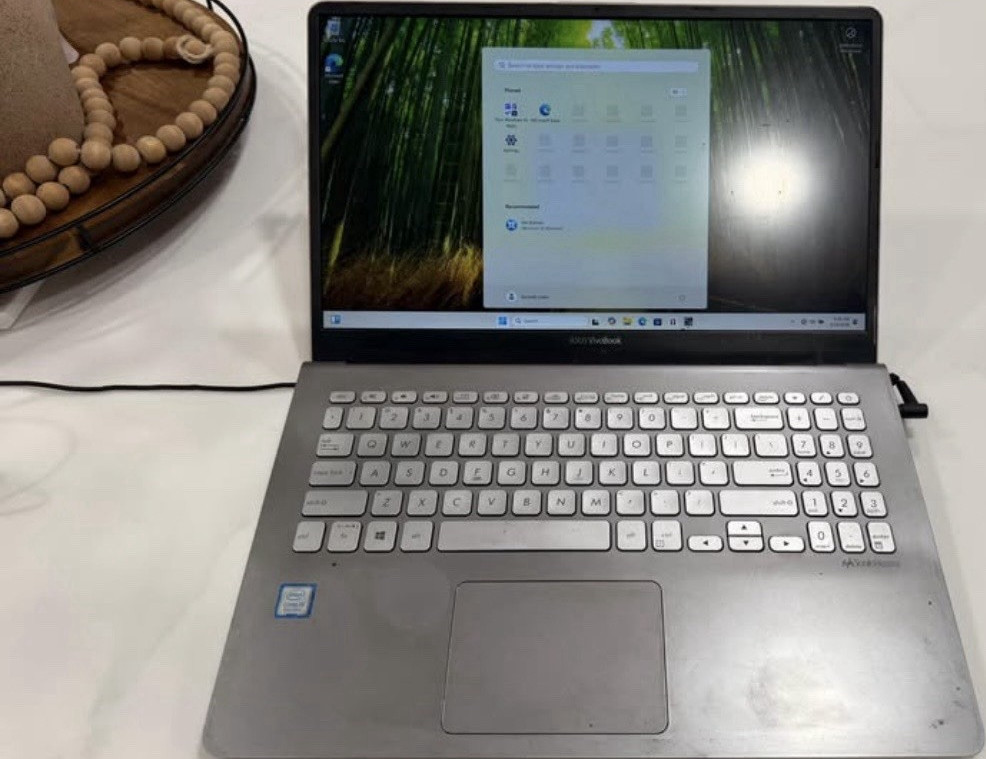 ASUS VivoBook X530FA_S530FA 15″ Laptop Intel i3 6GB RAM Silver Windows 11