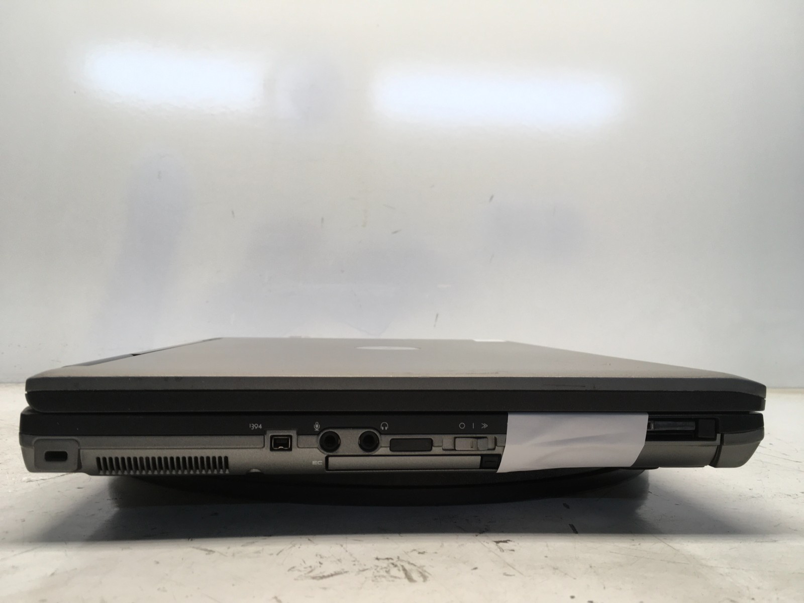 Dell Latitude D820 Intel Core 2 Duo No RAM NO HDD