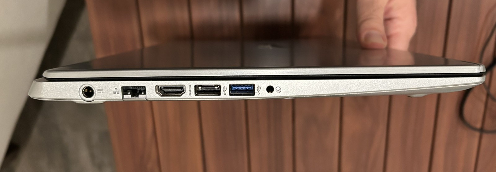 Acer Aspire 5 15.6″ Full HD IPS (AMD Ryzen 3, 256GB SSD, 8GB RAM) Win 11 Silver