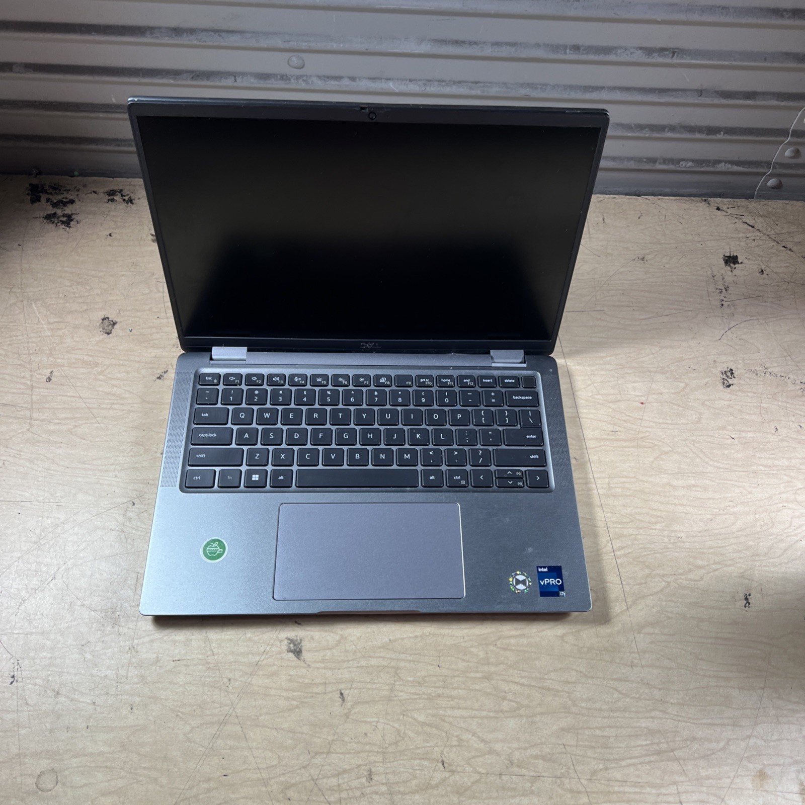 DELL LATITUDE 7440 INTEL CORE I7-1365U 16GB RAM **HAS DENTS **NO HD/ NO CADDIE/